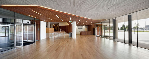Banc Sabadell Headquarters | Edificio de Oficinas | Bach Arquitectes
