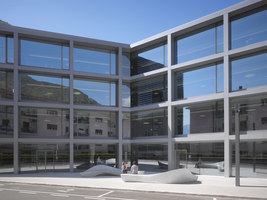 Südtiroler Volksbank headquarters | Office buildings | Christian Rübbert Architekt