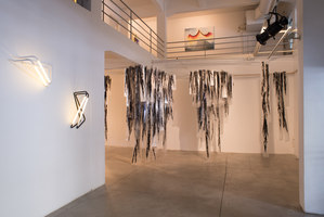 Braverman Gallery | Herstellerreferenzen | Naama Hofman Light Objects