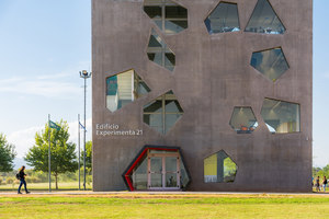 Experimenta 21 | Bürogebäude | MORINI ARQUITECTOS