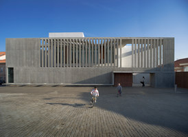 Centro Cultural Y Escuela De Musica | Schools | Alberich-Rodríguez Arquitectos