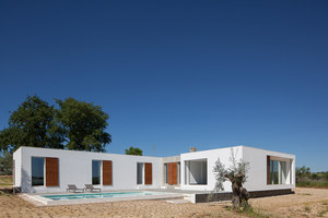 Ring house | Case unifamiliari | Vasco Cabral + Sofia Saraiva Architects