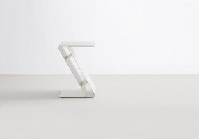TIP side table | Prototypes | Philipp Günther