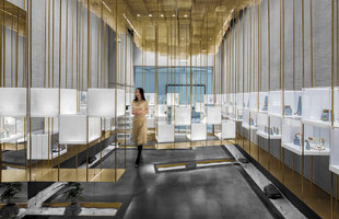 The Designers` Brands Collection Store Under the Golden Cloud | Diseño de tiendas | Atelier Tree