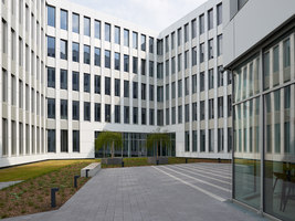 Silberkuhlsturm – Ista Company Headquarters | Immeubles de bureaux | Baid