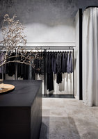 Oska Clothing, QVB | Intérieurs de magasin | Ink Interior Architects