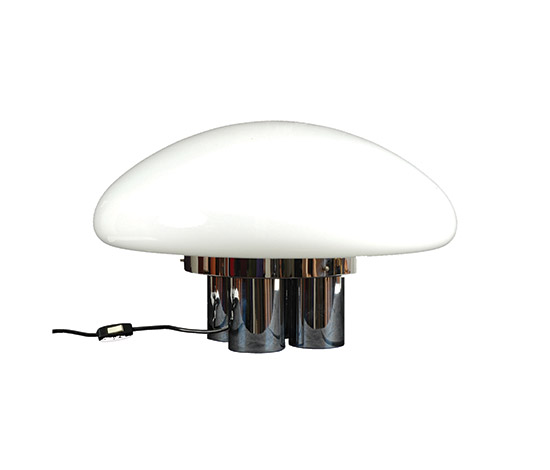 “Magnolia” table lamp