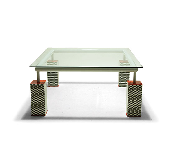 'Mandarin' table