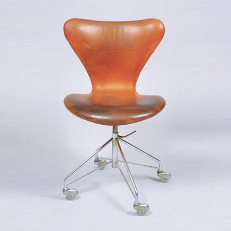 Swivel chair Model 3107