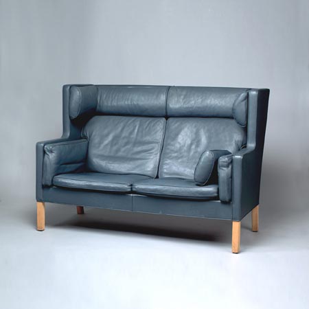 Hochlehner-Sofa Modell 2192