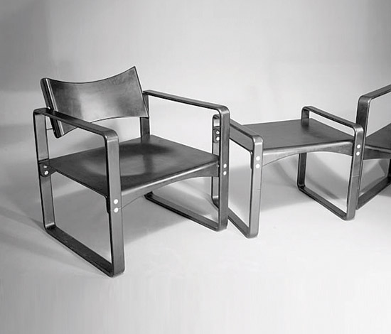 '271 F' armchairs and '270 HF' stool