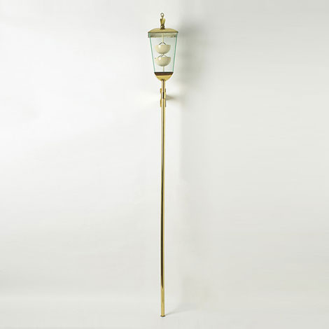 Wall-mounted lamp