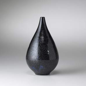 Crystalline vase
