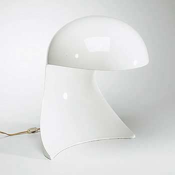 Dania table lamp