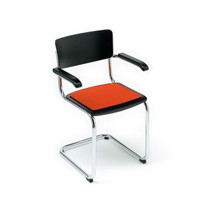 Seat cushion S 43 by Thonet