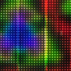 powerglass® RGB media façade