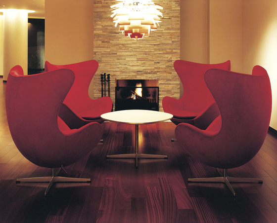 Egg™ Lounge chair | 3316 | Textile | Polished aluminum base | Sillones | Fritz Hansen