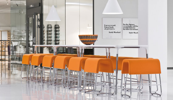 Plint barstool | Stools | Materia