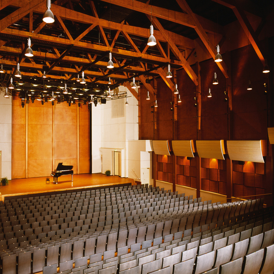 Simo Auditorium | Auditorium seating | Inno