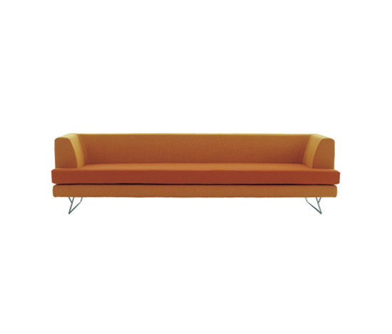 Mono 3 Seat Sofa, Two Arms | Sofás | SCP