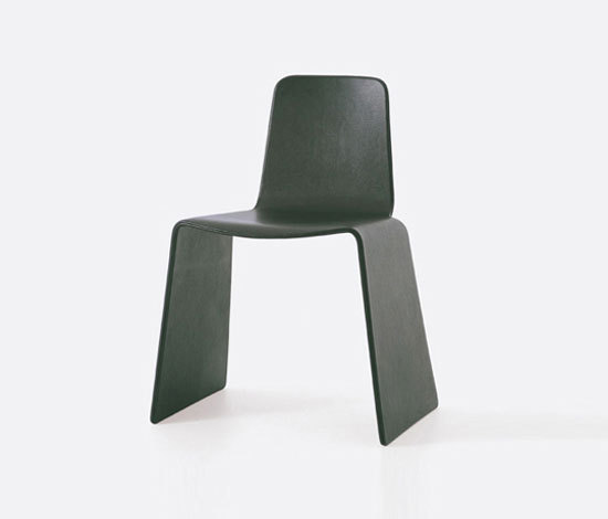 NXT | Chairs | iform