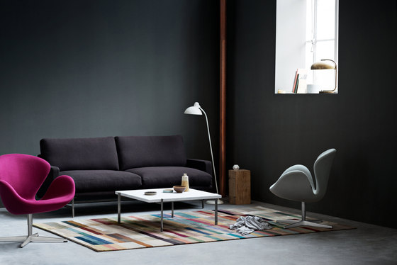 PK61™ Coffee table | Glass | Satin brushed stainless steel base | Couchtische | Fritz Hansen