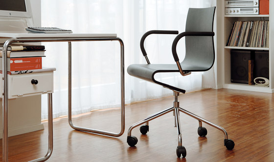 Seesaw working chair | Office chairs | Richard Lampert