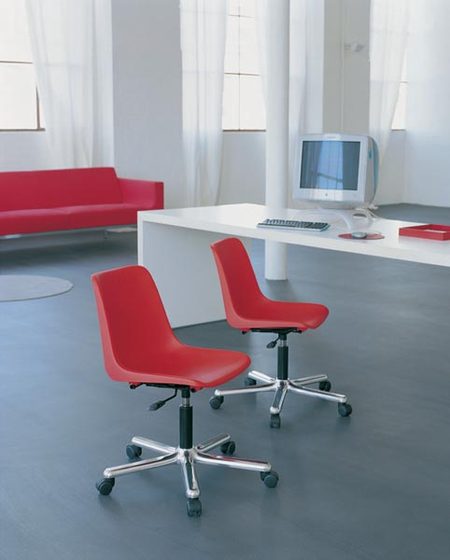 Viena Swivel Chair | Office chairs | Amat-3