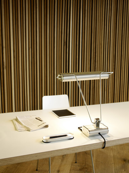 AD32 Art Déco Table lamp | Lampade tavolo | Tecnolumen