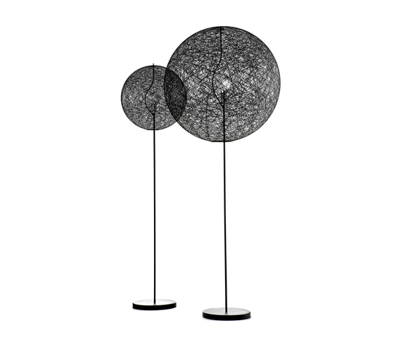 Random Floor Lamp II - Medium, Black | Free-standing lights | moooi