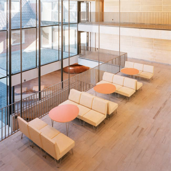 Qvarto modular sofa | Canapés | Blå Station