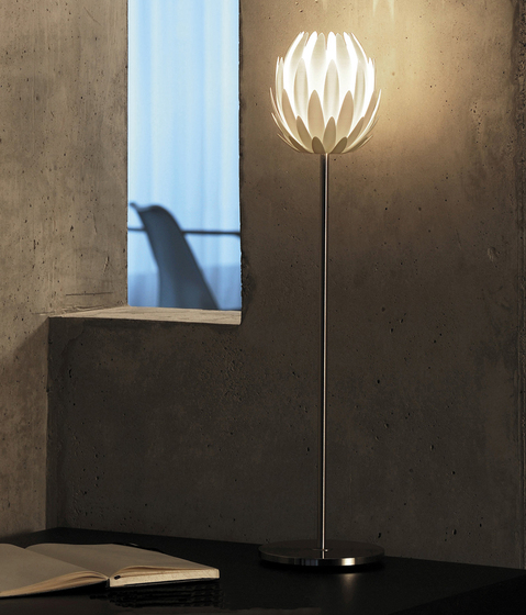 Lily.MGX – Floor Lamp | Lámparas de pie | .MGX by Materialise