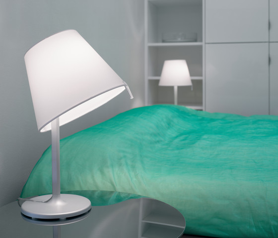 Melampo Notte Table Lamp by Artemide