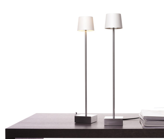 Cut table lamp | Lampade tavolo | Anta Leuchten