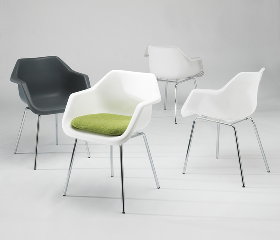 Poly armchair | Chairs | Loft