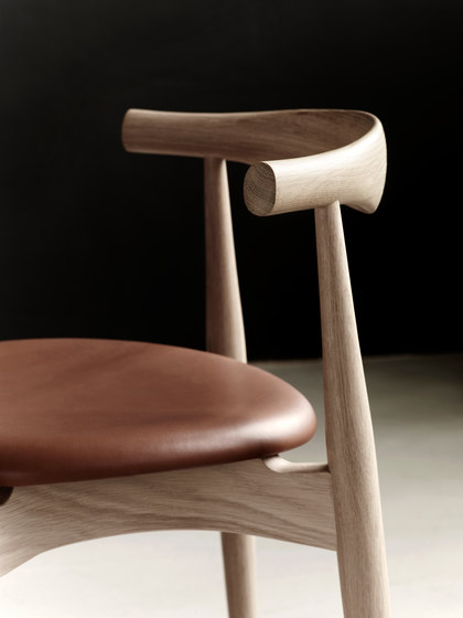 CH20 Elbow Chair | Sedie | Carl Hansen & Søn