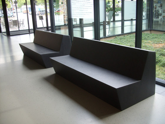 Primary Lounge | Chaise longues | Quinze & Milan