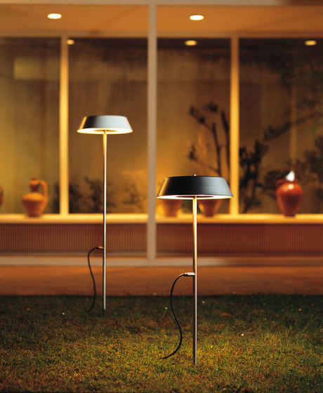 Zola pe Floor lamp | Outdoor lighting | Metalarte