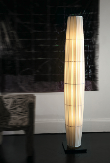 Colonne H162 floor lamp | Lámparas de pie | Dix Heures Dix