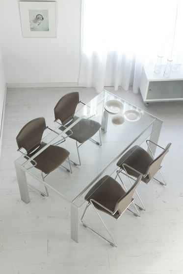 Deneb Glass | Dining tables | STUA