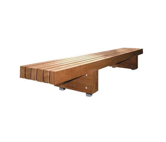 Sol Bench square seating area | Benches | BURRI