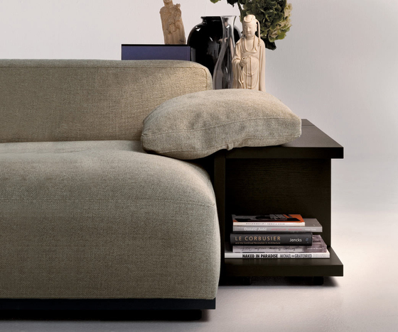 271 Mex Cube | Sofas | Cassina