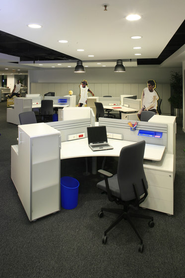 Silva Double Working System | Desks | Nurus