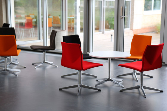 FourCast®2 Lounge | Poltrone | Ocee & Four Design