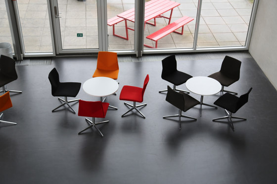 FourCast®2 Lounge | Sillones | Ocee & Four Design