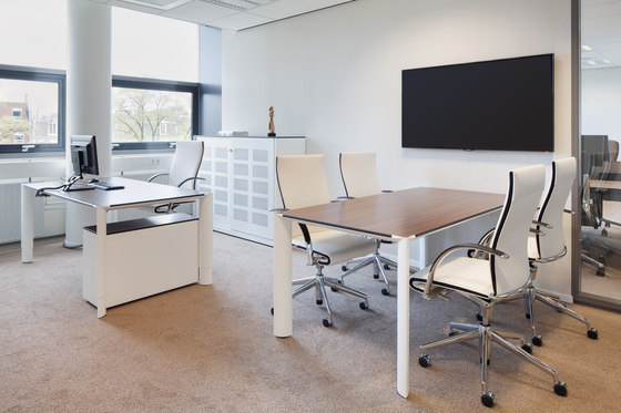 Ahrend 350 office chair | Chairs | Ahrend
