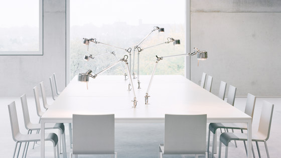 JOB Table | Lampade tavolo | serien.lighting