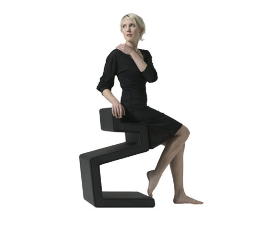 LEO stool | Lean stools | LIVALIKE