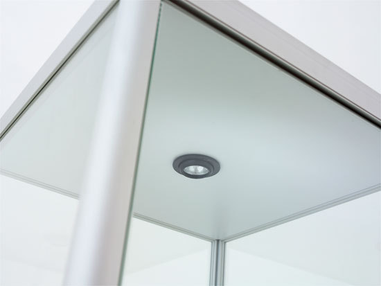 Pictor VA040K | Display cabinets | van Esch