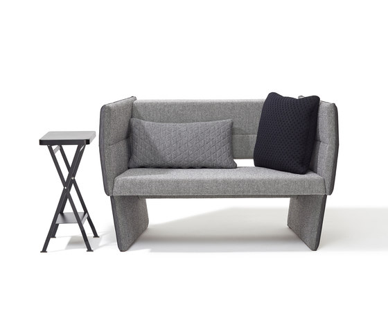 Cup sofa 2.5-Seater | Canapés | Richard Lampert